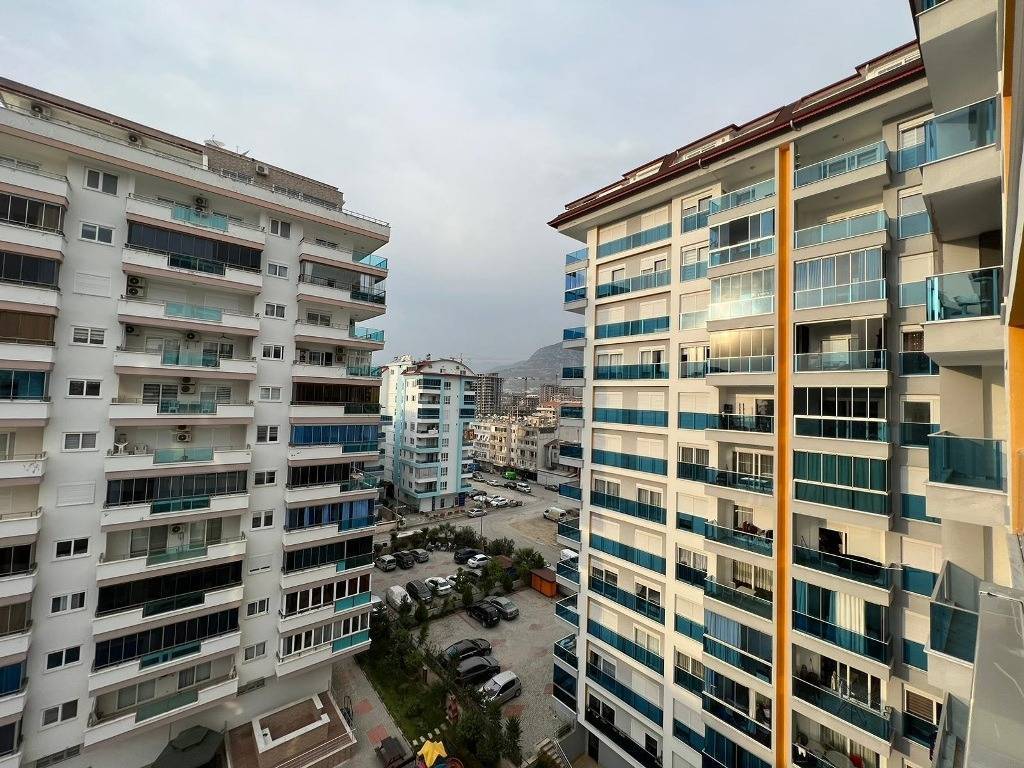 Prostorný zařízený 4-pokojový byt Alanya - Mahmutlar Turecko
