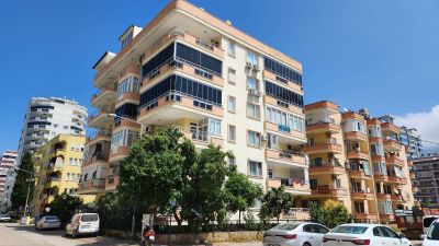 Zvýhodněná cena - zařízený apartmán 300 m od pláže v Turecku na prodej