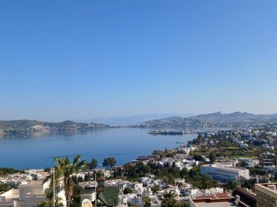 Luxusní vila 4+1 s apartmánem pro hosty Bodrum Yalıkavak