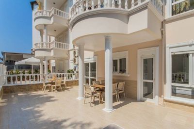 Zařízený apartmán jen 100 m od moře, Alanya - centrum města