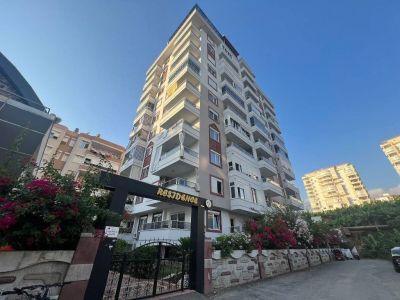 Zařízený apartmán na prodej Alanya Mahmutlar